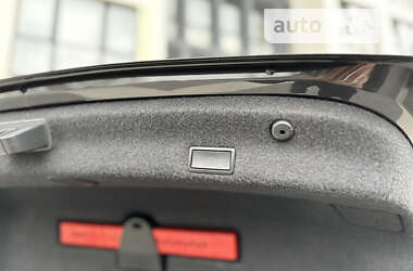 Седан Volkswagen Passat 2018 в Львове
