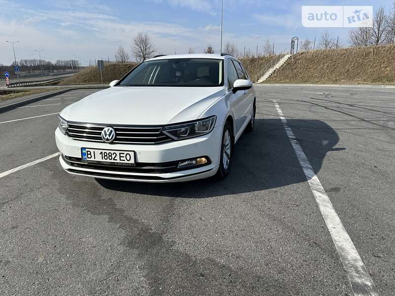 Универсал Volkswagen Passat 2016 в Полтаве