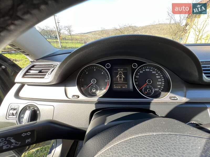 Седан Volkswagen Passat 2012 в Сколе