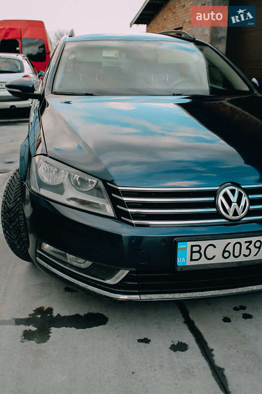 Volkswagen Passat 2011 Volkswagen Passat 2011