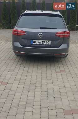 Универсал Volkswagen Passat 2016 в Хусте