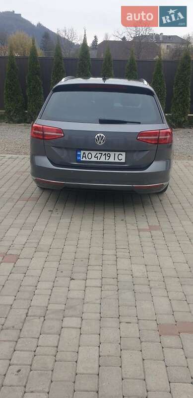 Универсал Volkswagen Passat 2016 в Хусте