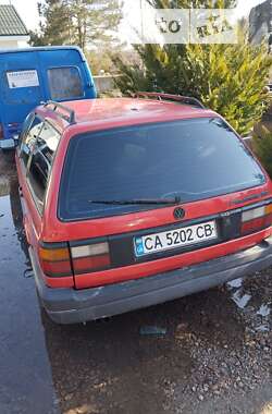 Универсал Volkswagen Passat 1989 в Киеве