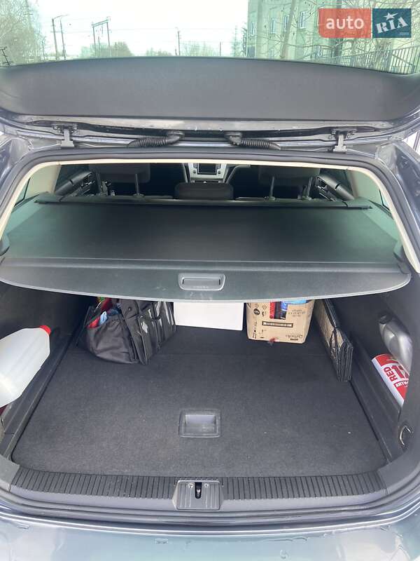 Универсал Volkswagen Passat 2015 в Виннице