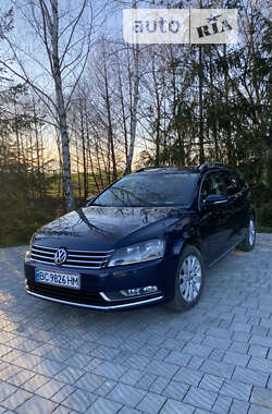 Универсал Volkswagen Passat 2011 в Стрые