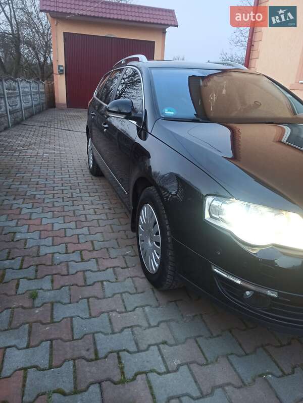Универсал Volkswagen Passat 2008 в Черновцах