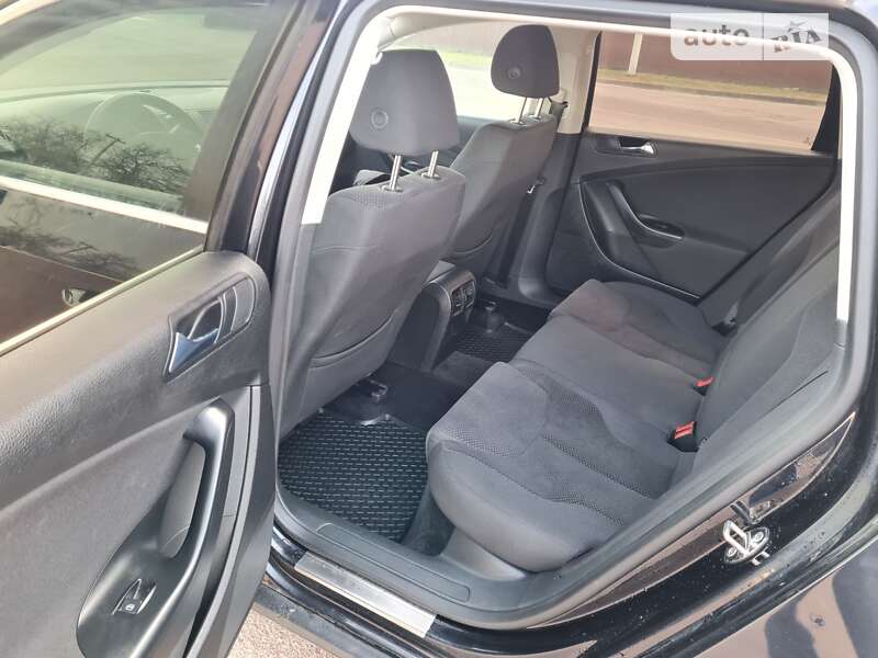 Универсал Volkswagen Passat 2007 в Киеве