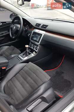 Седан Volkswagen Passat 2007 в 