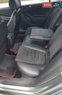 Седан Volkswagen Passat 2007 в 