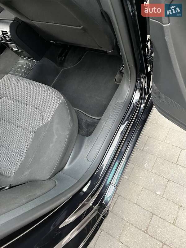 Универсал Volkswagen Passat 2014 в Калуше