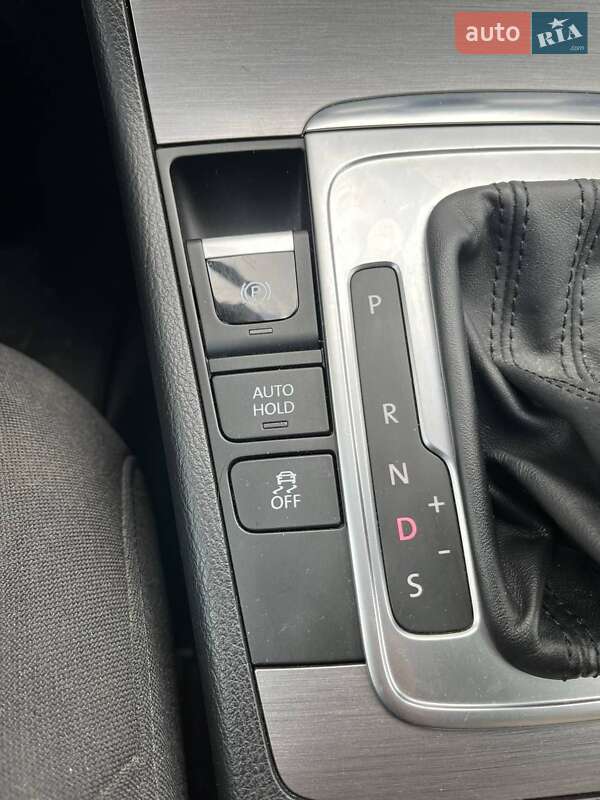 Универсал Volkswagen Passat 2014 в Калуше