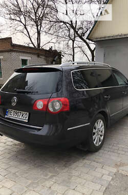 Універсал Volkswagen Passat 2010 в Первомайську