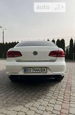 Седан Volkswagen Passat 2014 в Дунаевцах