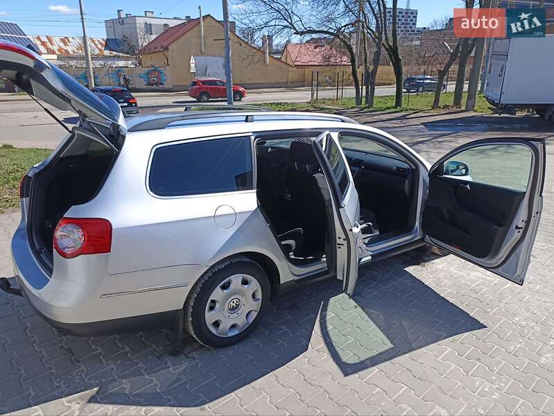 Универсал Volkswagen Passat 2005 в Львове