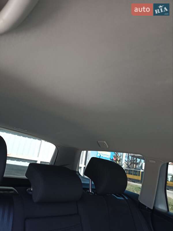 Универсал Volkswagen Passat 2005 в Львове