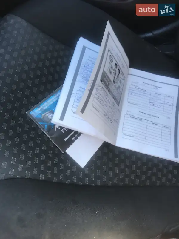 Универсал Volkswagen Passat 2001 в Городенке документ