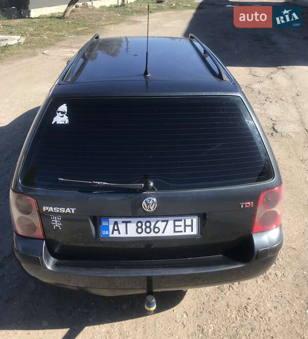 Универсал Volkswagen Passat 2001 в Городенке