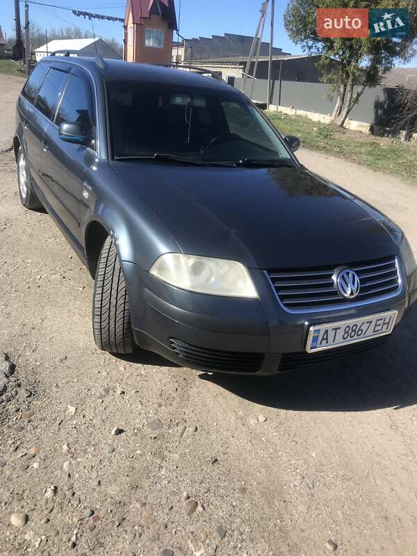 Универсал Volkswagen Passat 2001 в Городенке