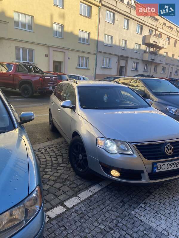 Volkswagen Passat 2010