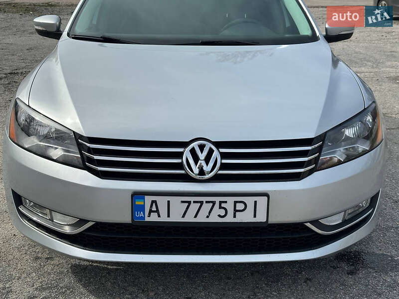 Седан Volkswagen Passat 2015 в Ржищеві