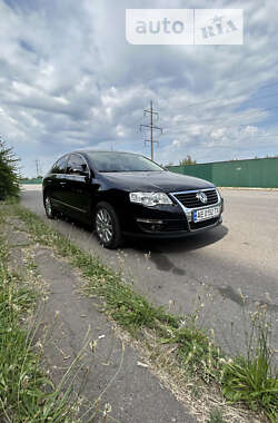 Седан Volkswagen Passat 2008 в Кривом Роге