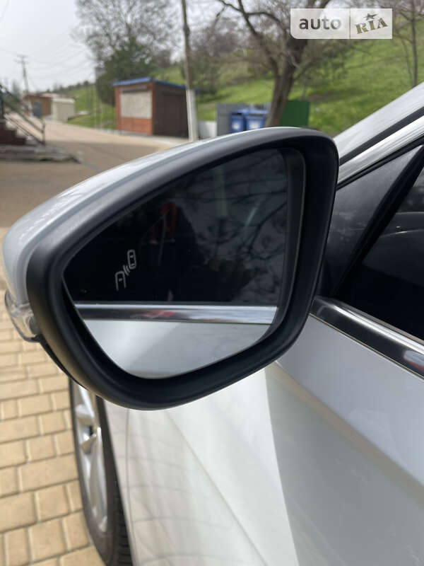 Седан Volkswagen Passat 2020 в Черноморске