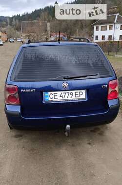 Универсал Volkswagen Passat 2003 в Путиле
