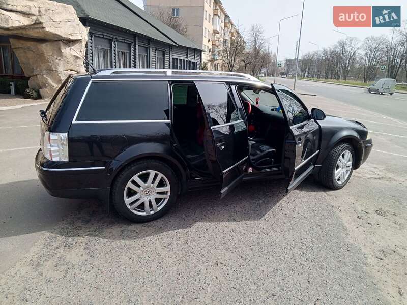 Универсал Volkswagen Passat 2004 в Одессе