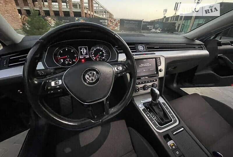 Универсал Volkswagen Passat 2016 в Виннице