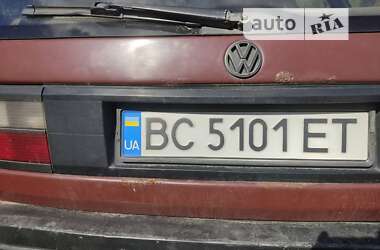 Универсал Volkswagen Passat 1993 в Сколе