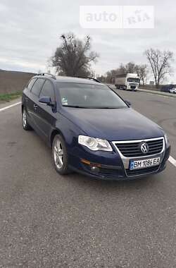 Универсал Volkswagen Passat 2006 в Ромнах