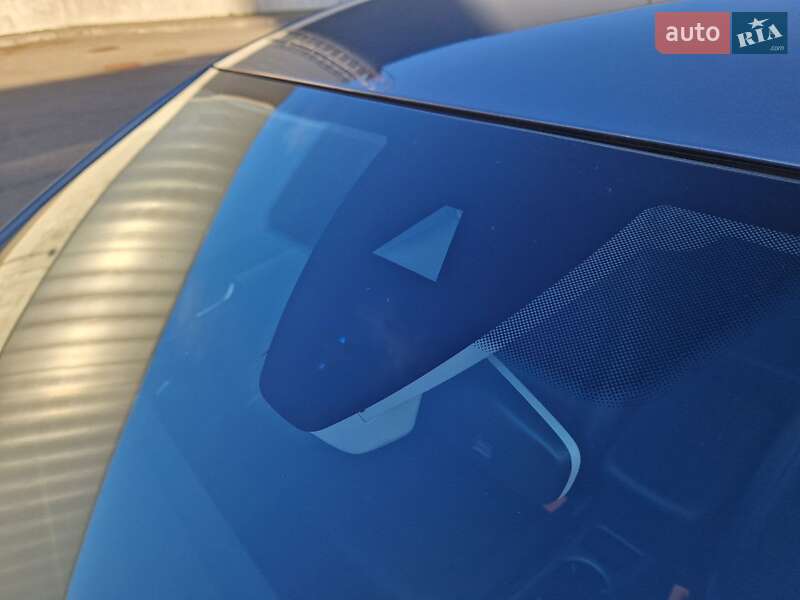 Седан Volkswagen Passat 2020 в Киеве