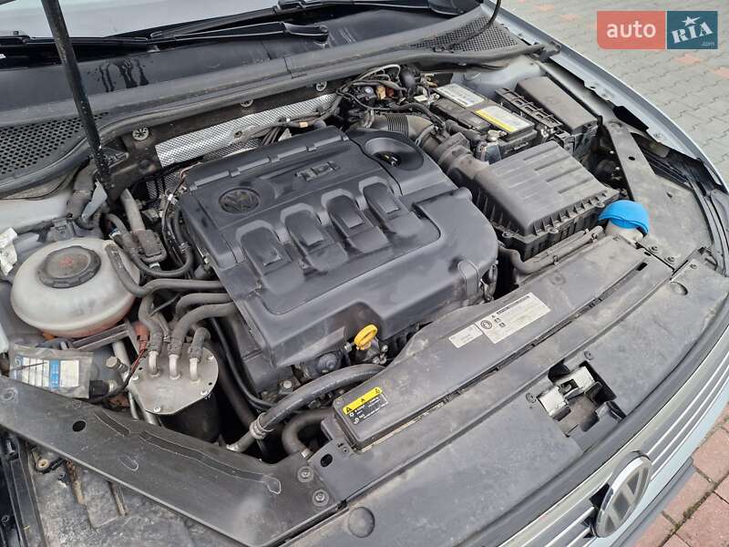 Универсал Volkswagen Passat 2018 в Львове