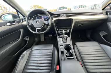Седан Volkswagen Passat 2019 в 