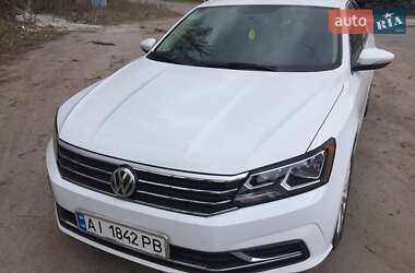 Седан Volkswagen Passat 2016 в 
