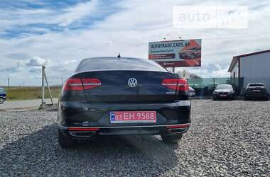 Седан Volkswagen Passat 2019 в Львове