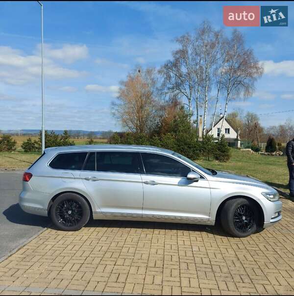 Универсал Volkswagen Passat 2015 в Ужгороде