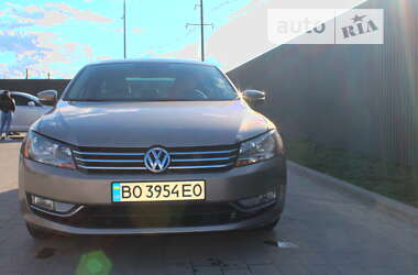 Седан Volkswagen Passat 2015 в Козове