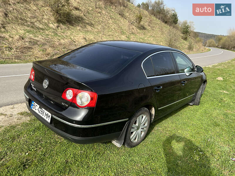 Седан Volkswagen Passat 2008 в Старом Самборе