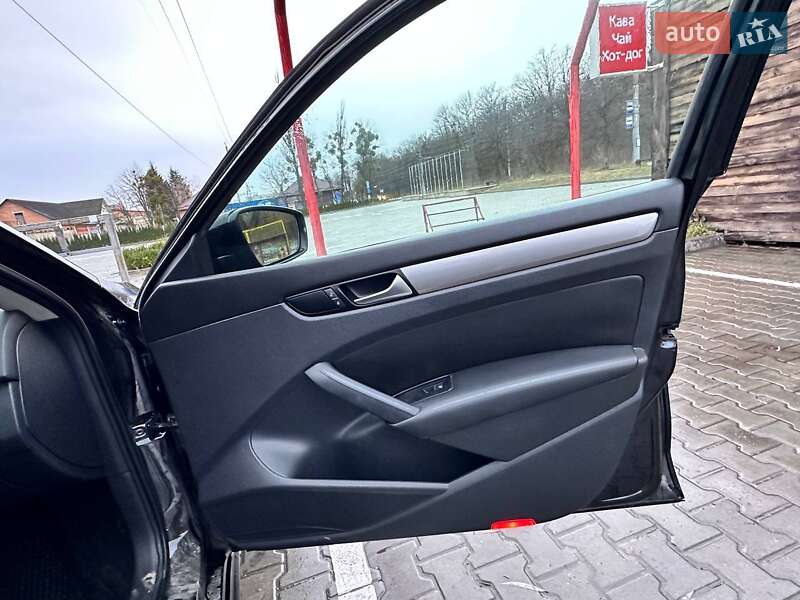 Седан Volkswagen Passat 2014 в Вінниці