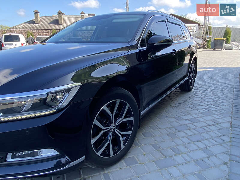 Універсал Volkswagen Passat 2017 в Кропивницькому