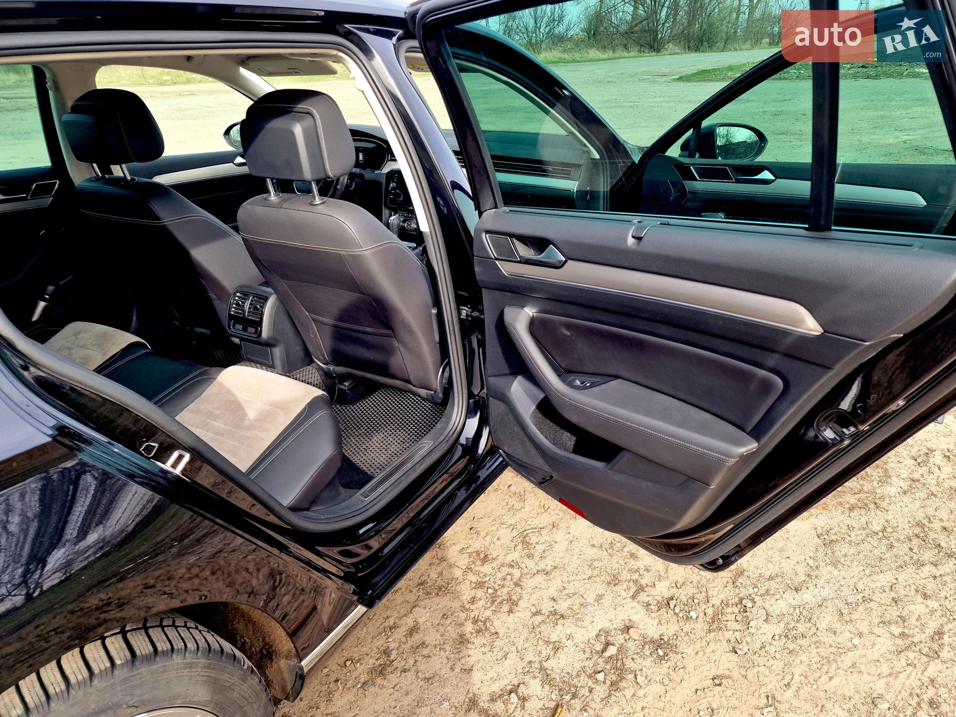 2019 Volkswagen Passat - мініатюра 12