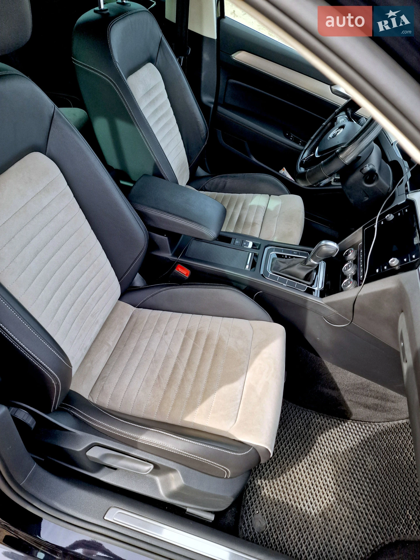 2019 Volkswagen Passat - мініатюра 16