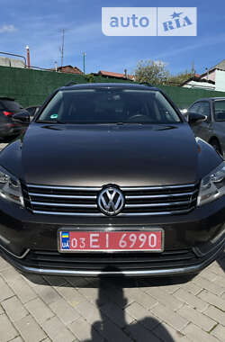 Универсал Volkswagen Passat 2012 в Мукачево