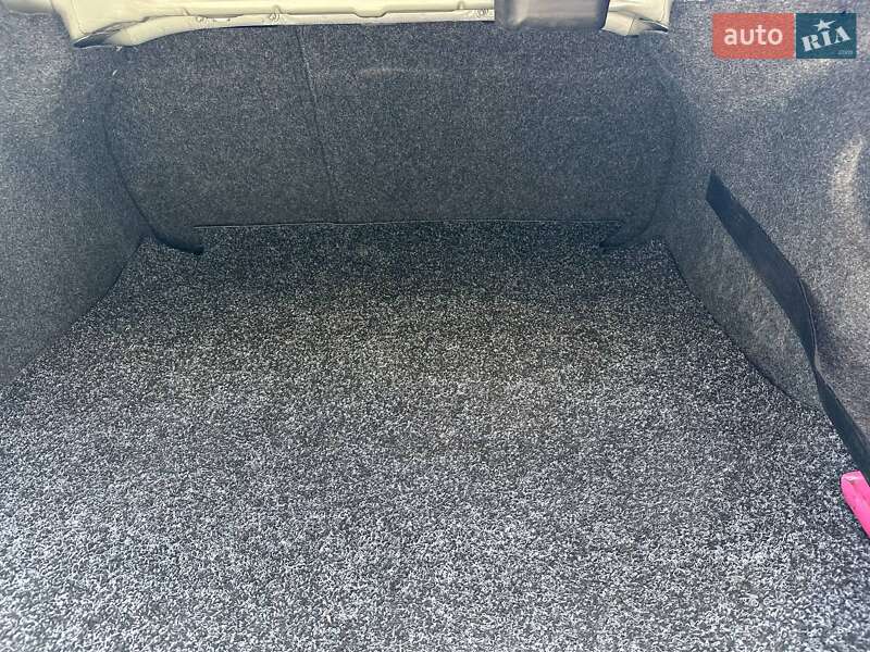 Седан Volkswagen Passat 2014 в Виннице