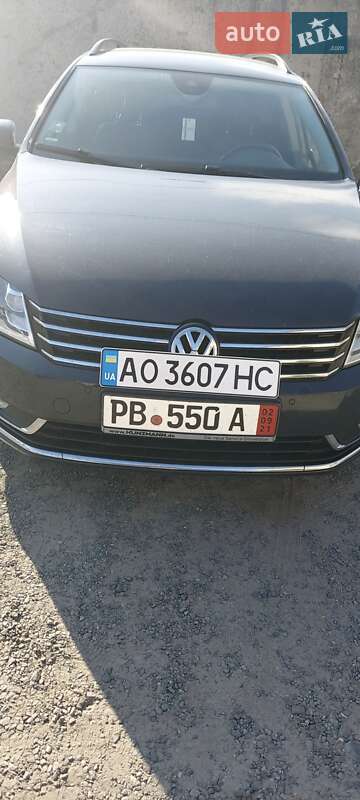 Универсал Volkswagen Passat 2014 в Ужгороде