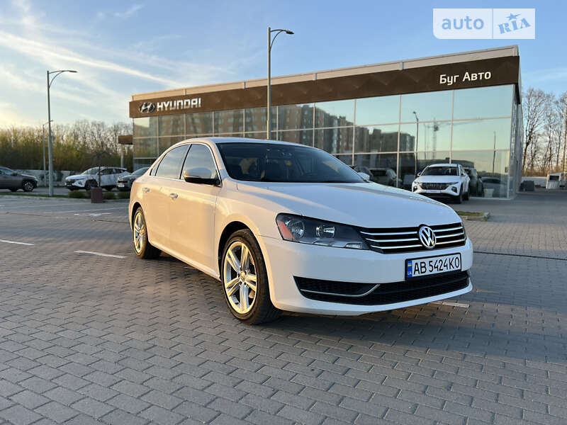 Седан Volkswagen Passat 2013 в Виннице