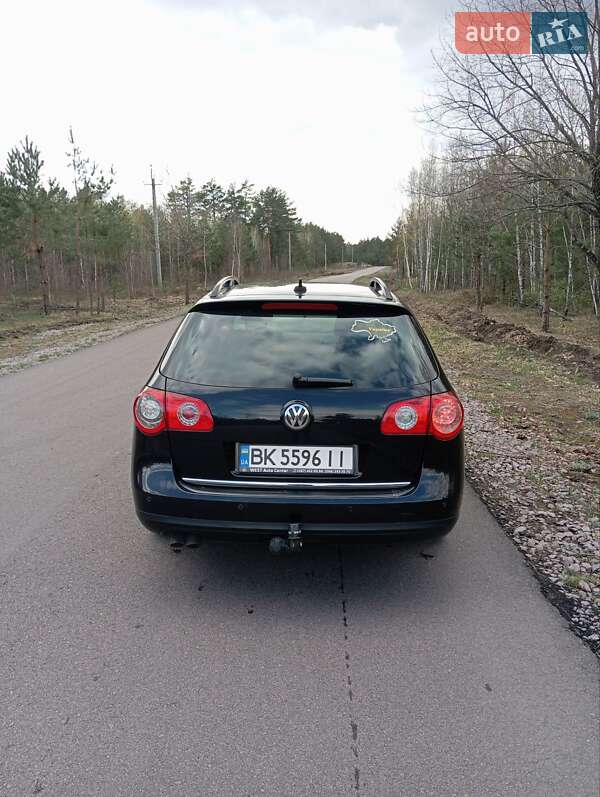 Універсал Volkswagen Passat 2006 в Зарічному