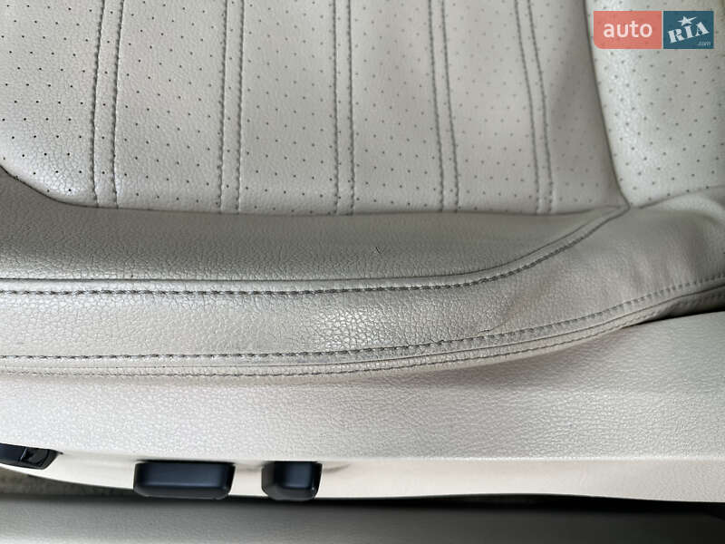 Седан Volkswagen Passat 2011 в Львові фото 13 Седан Volkswagen Passat 2011 в Львові