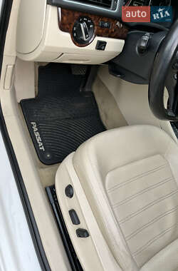 Седан Volkswagen Passat 2011 в Львове